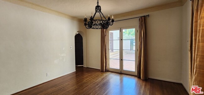 Photo - 440 Spencer St