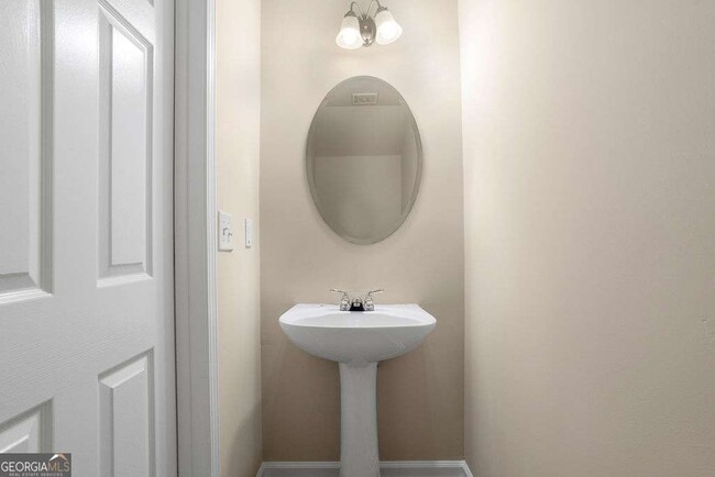 Photo - 2757 Keystone Ave