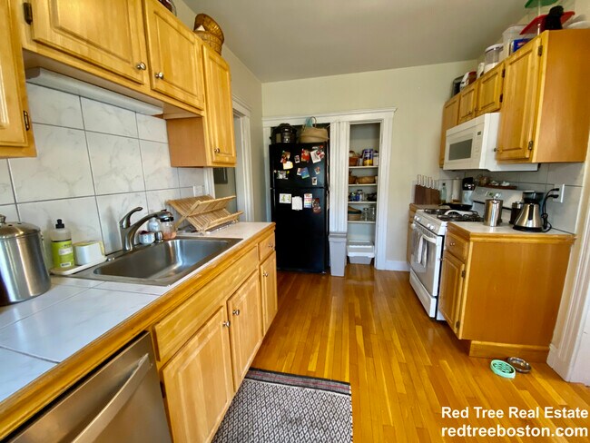 Photo - 59 Brookley Rd Unit 3L