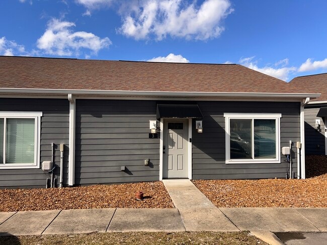 Building Photo - 155 Bell Rd