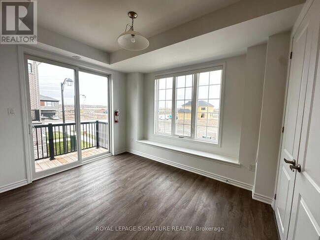 Photo - 1259 Lily Cres