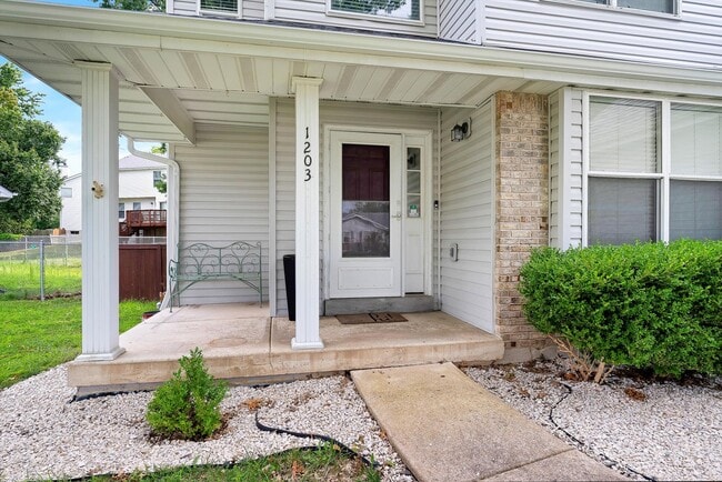 Photo - 1203 Ashford Place Dr