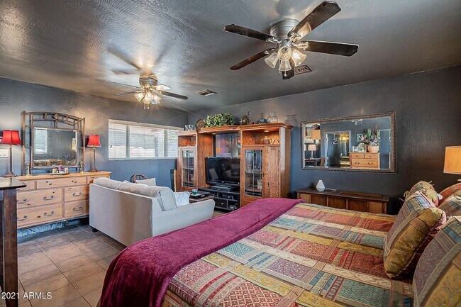 Photo - CUTE 2 Bedroom 1 Bath bungalow in Sunnyslope with full casita