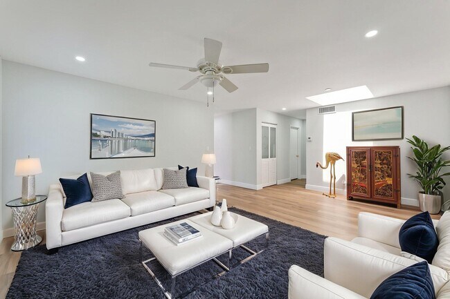 Photo - 8860 Rheims Rd