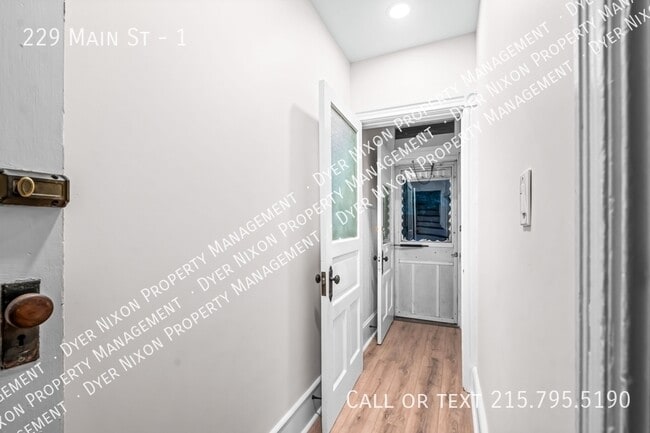 Photo - 229 S Main St Unidad 1