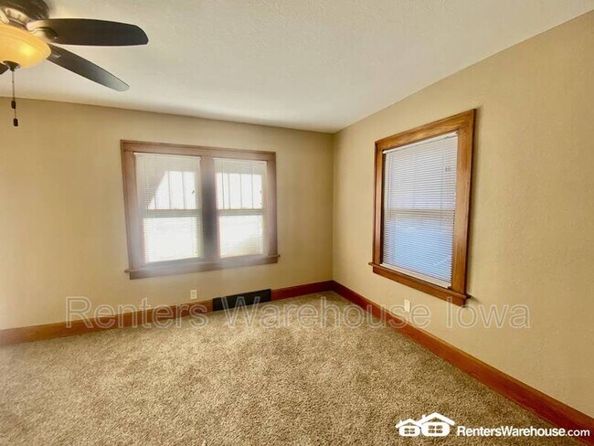 Photo - 2415 44th St Casa