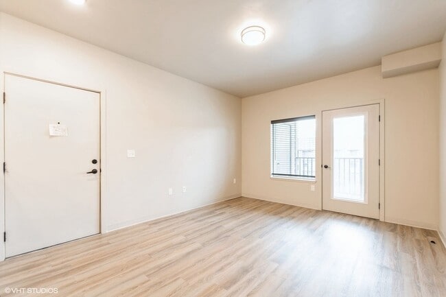 Photo - 2 Bedroom / 1 Bathroom Apartment! Unidad 307-B (669)