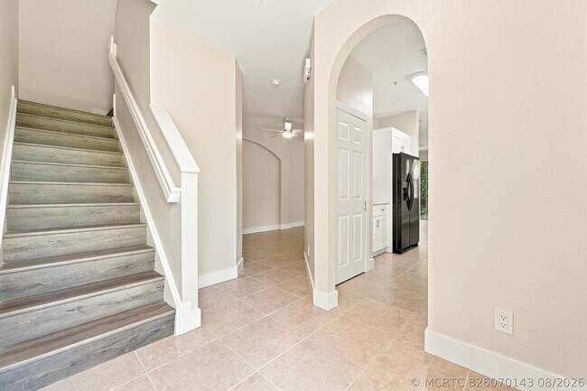 Photo - 813 Pipers Cay Dr