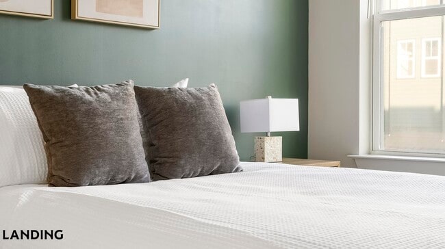 Photo - 1270 Hillcrest Dr Unit 1207