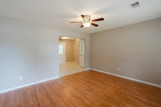 174 Sequoia Cir