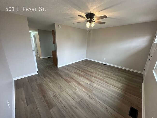 Photo - 501 E Pearl St