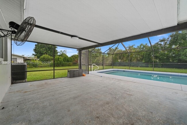 5212 Santa Rosa Ct
