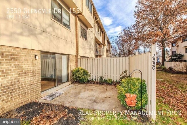 Building Photo - 2550 Glengyle Dr Unit 155