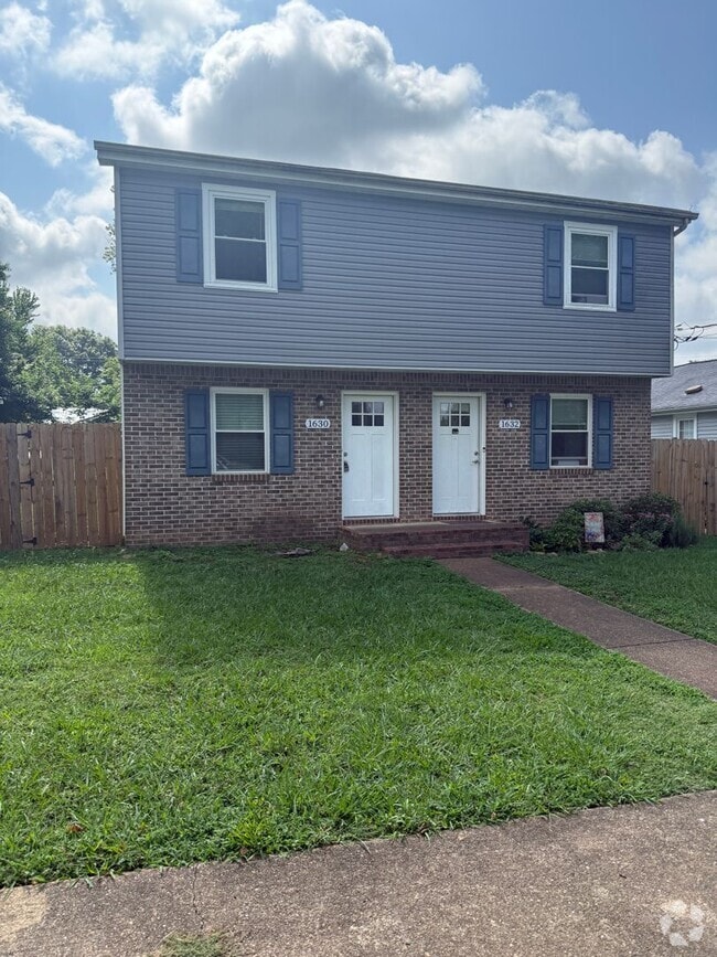 Building Photo - Coming Soon-East Ridge Rental