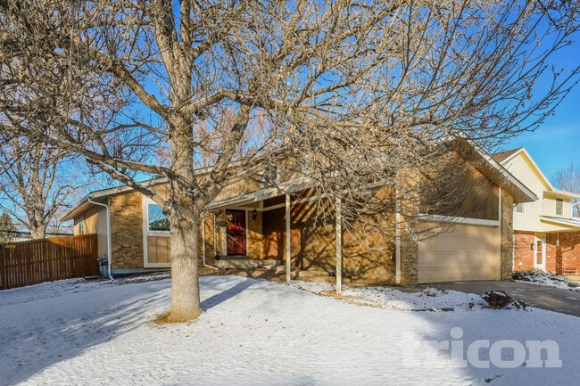 Building Photo - 5931 S Lima St