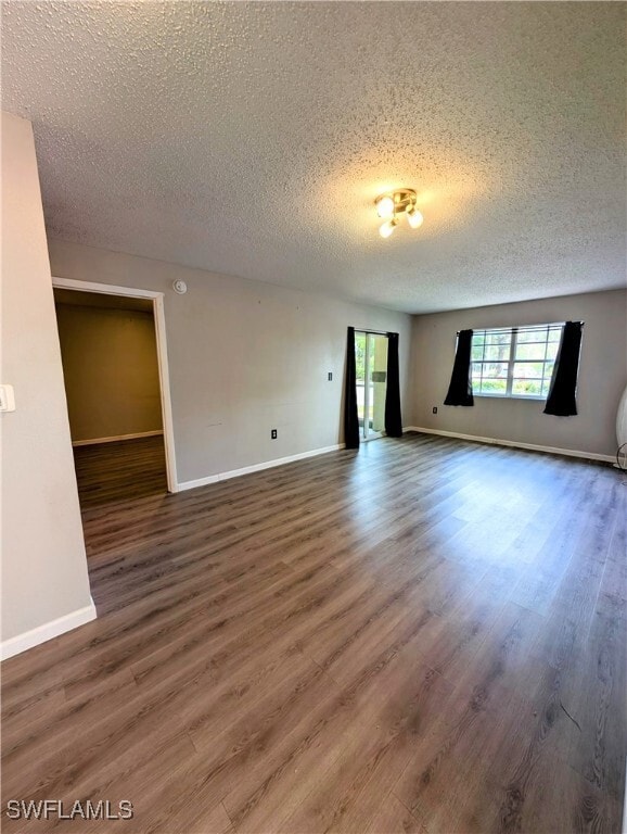 Building Photo - 3401 Winkler Ave Unit 111 Rental