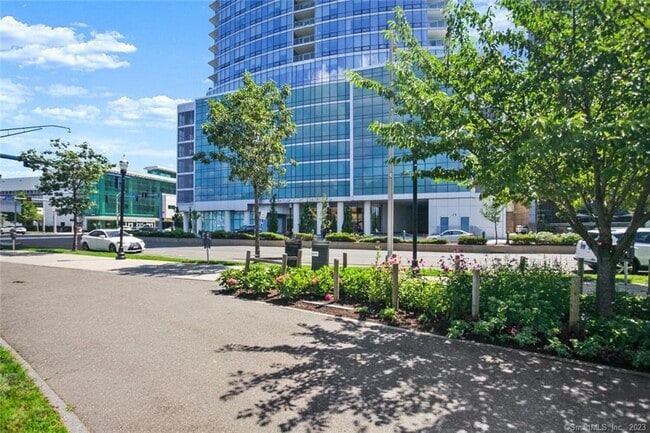 Photo - 1 Broad St Unit 8E