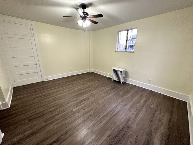 Photo - 25 W Chestnut St Unit 1B