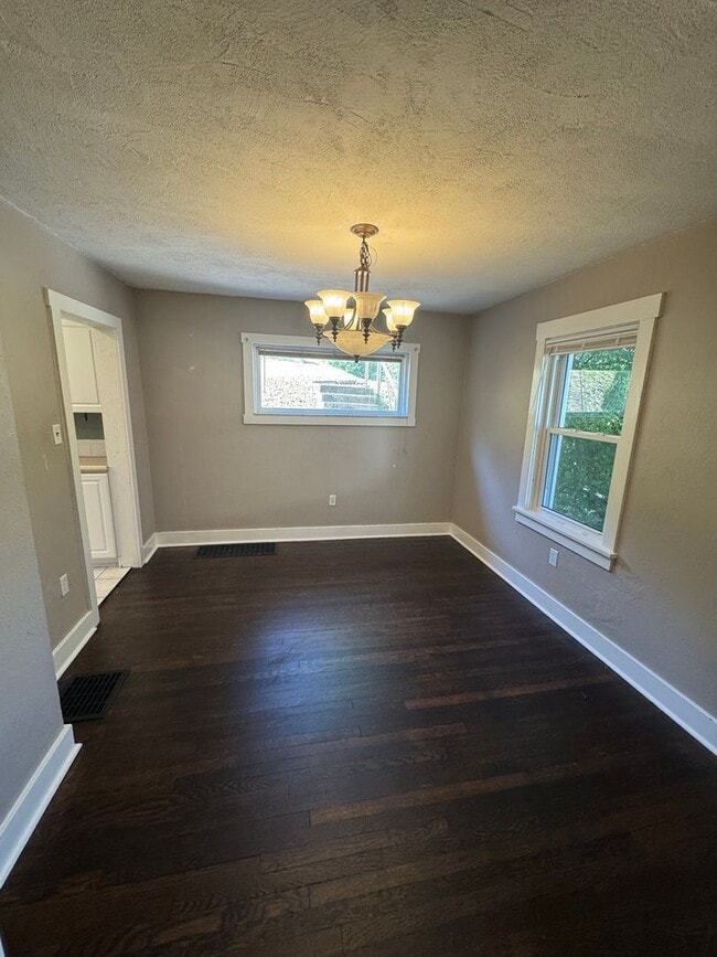 Photo - 249 Elwyn Ave