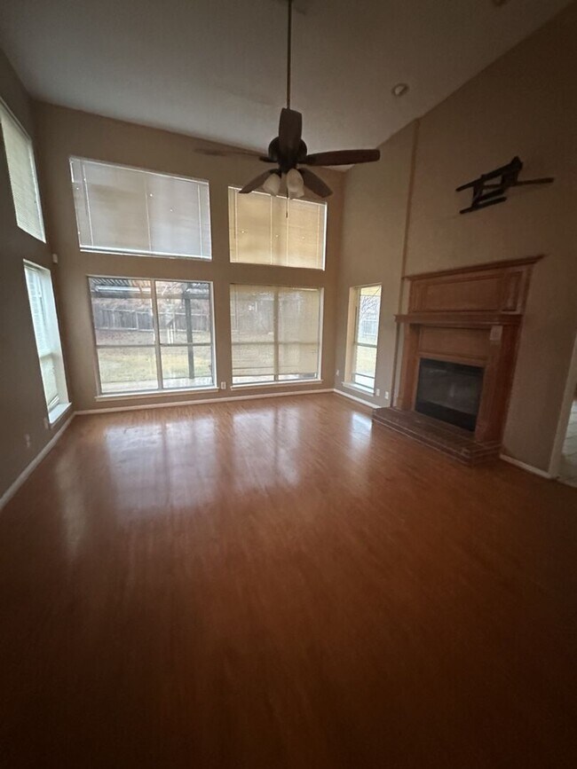 Photo - AVAILABLE NOW!!