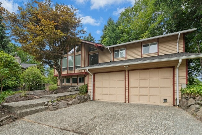 Photo - 4bd/2.5ba Bellevue Home