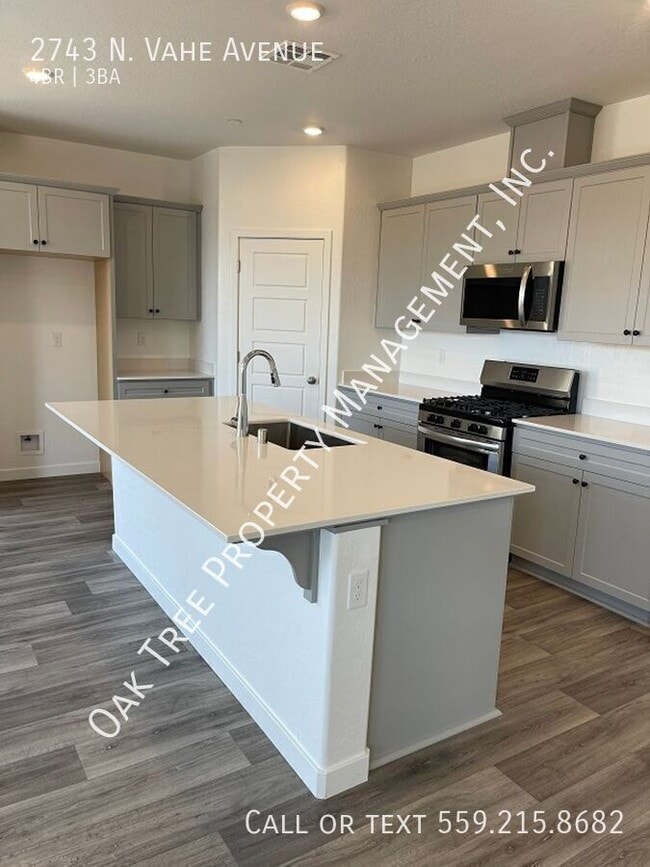 Photo - 2743 N Vahe Ave