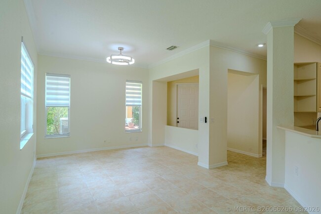 Photo - 5733 NW 119th Dr