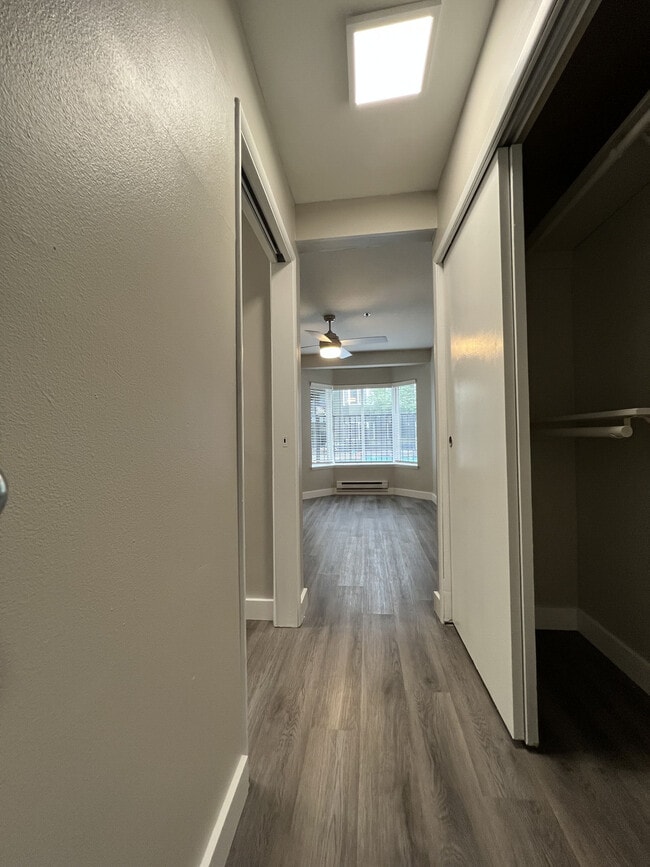 Photo - Elliott Pointe