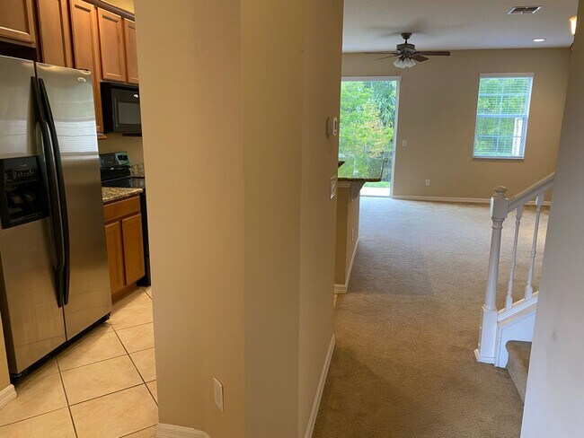 Photo - Townhome in Gated Community in the heart of Oviedo