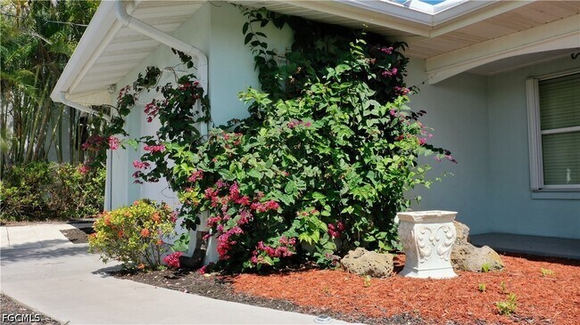 Photo - 253 Bayshore Dr