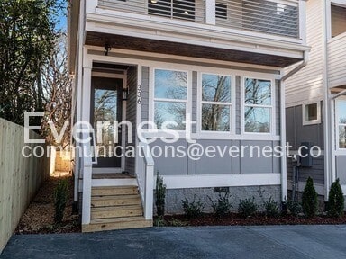 Building Photo - 3-Bed/3-Bath Home/Available Soon!