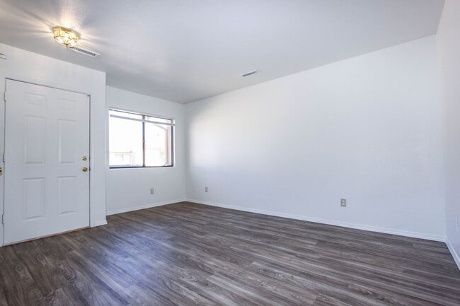 Photo - 8448 E Lakeshore Dr Unit Apt C