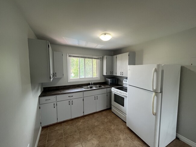 Photo - 60 Kendra St Unit 5