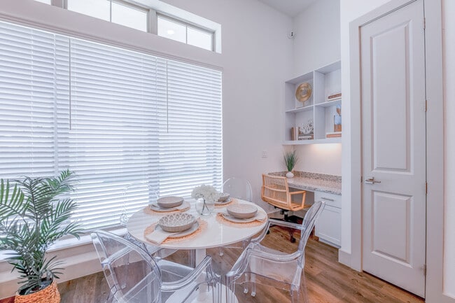 The Beverley at Denton apartments — community photo
