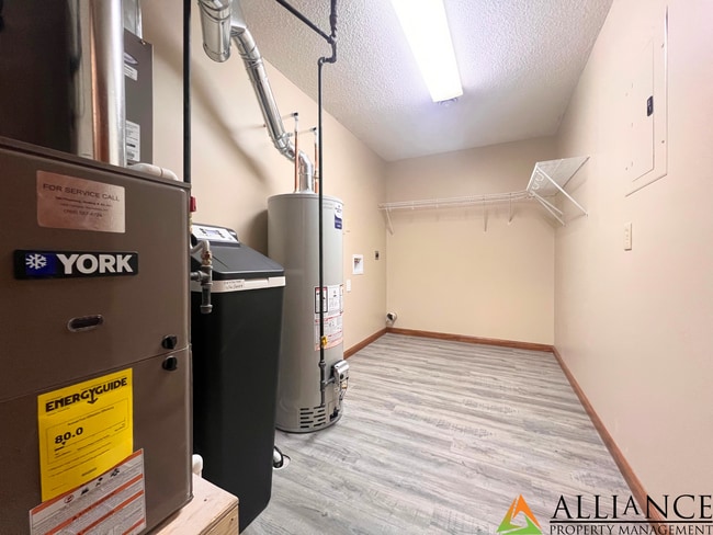 Photo - Huge Backyard - Close to Ft. Riley!