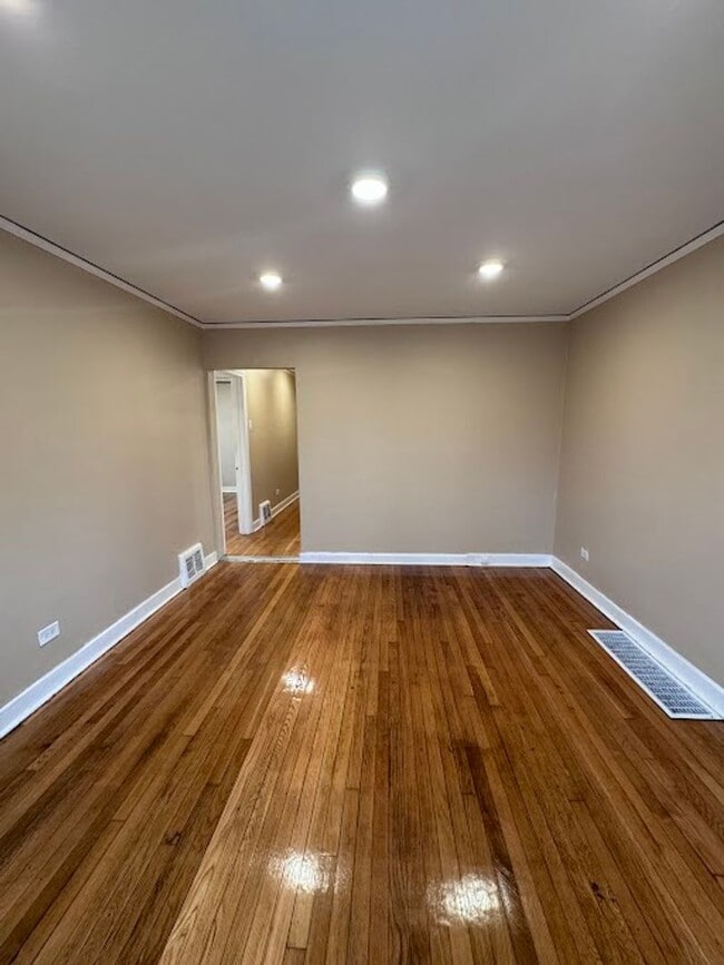 Photo - 227 W 112th Pl Unit 1