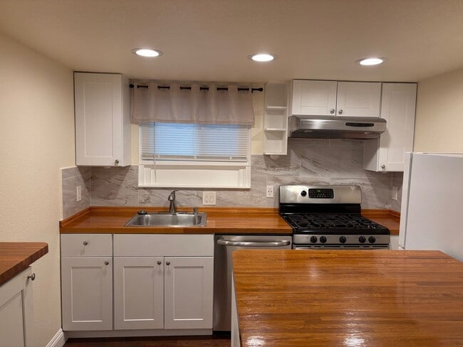 Photo - 22nd Street Apartment Unit C