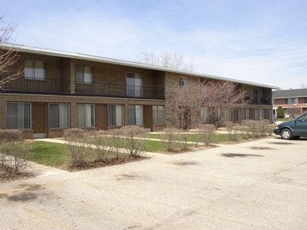 Rolling Hills Apartments - Rolling Hills Apartments