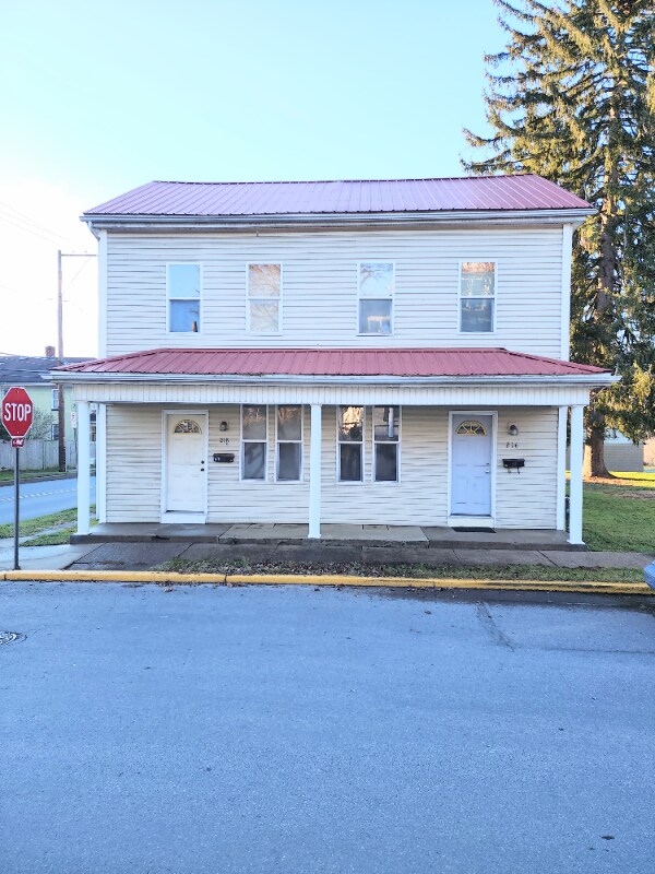 216 S High St Rental House Rental in Selinsgrove, PA