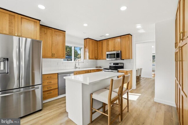 Photo - 1527 Hiddenbrook Dr