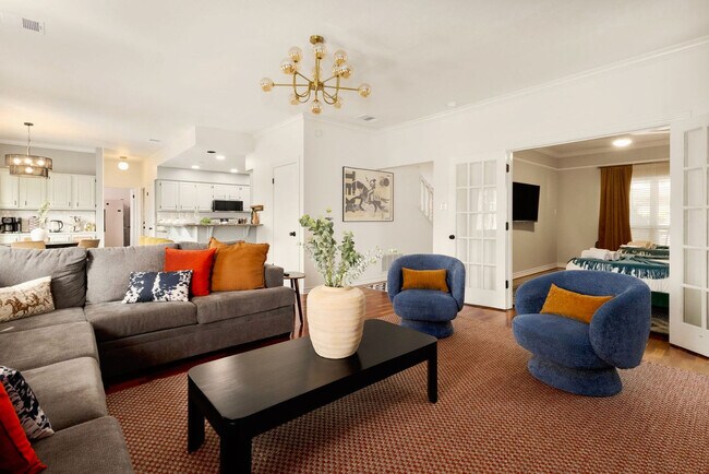 13702 Yellow Oak Cir Unit SI ID1369235P
