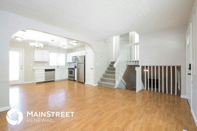 Photo - 1731 S Sedalia Cir