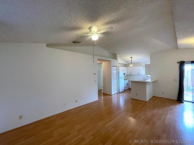 Photo - 2819 Stoneway Ln Unit C
