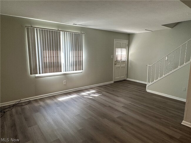 Photo - 31624 N Marginal Dr Unit D