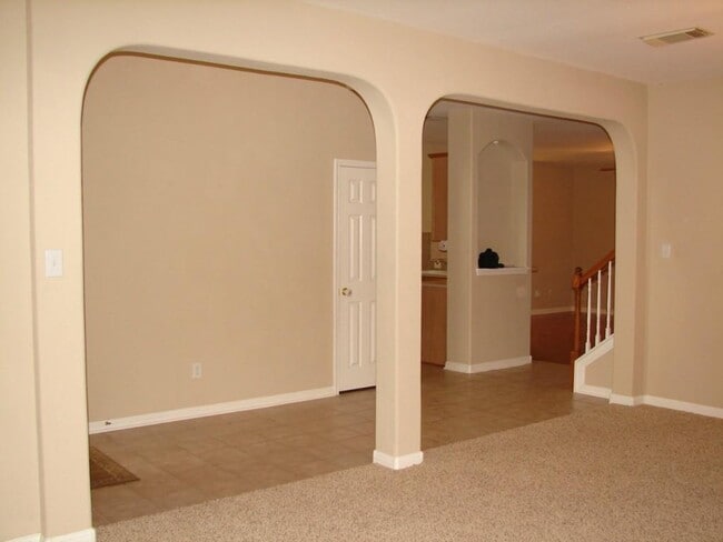 Photo - 1720 Lynnville Trail