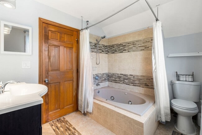 Photo - 99 Day St Unit 2