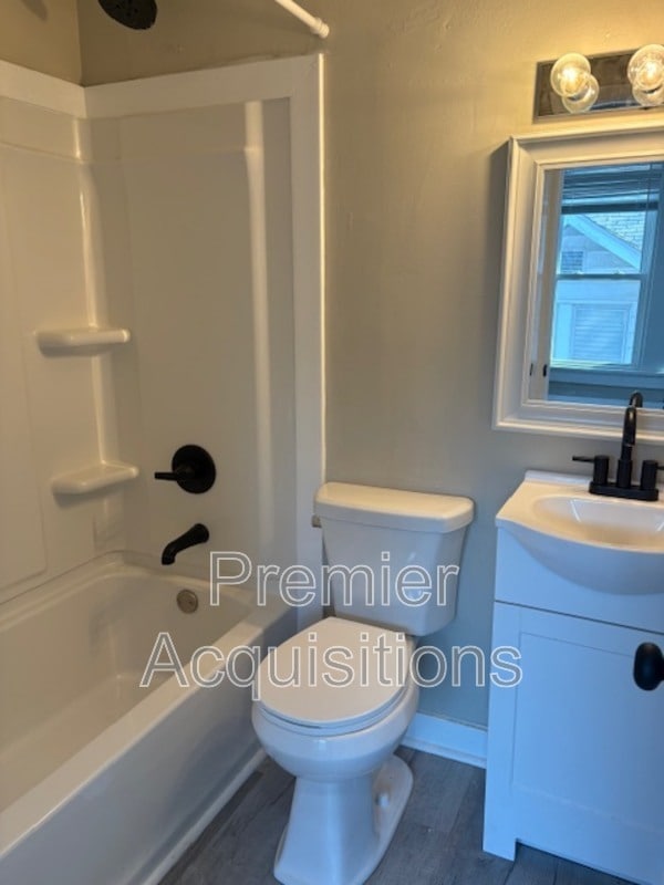 Building Photo - 900 Washington Ave Unit 1