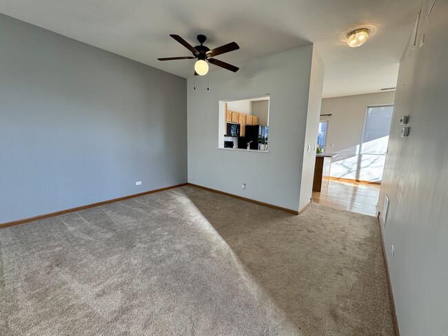 Photo - 951 Ellsworth Dr