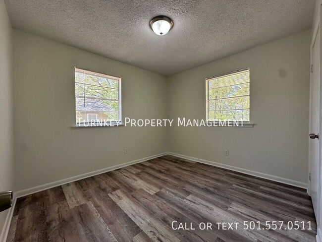 Photo - 4112 Elam St