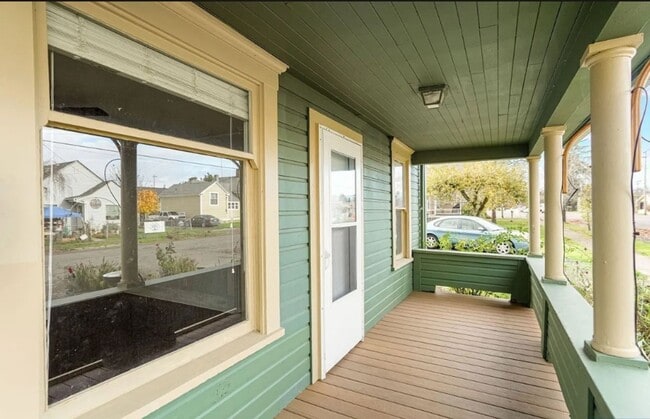 Photo - Charming 3 Bedroom 2 Bath